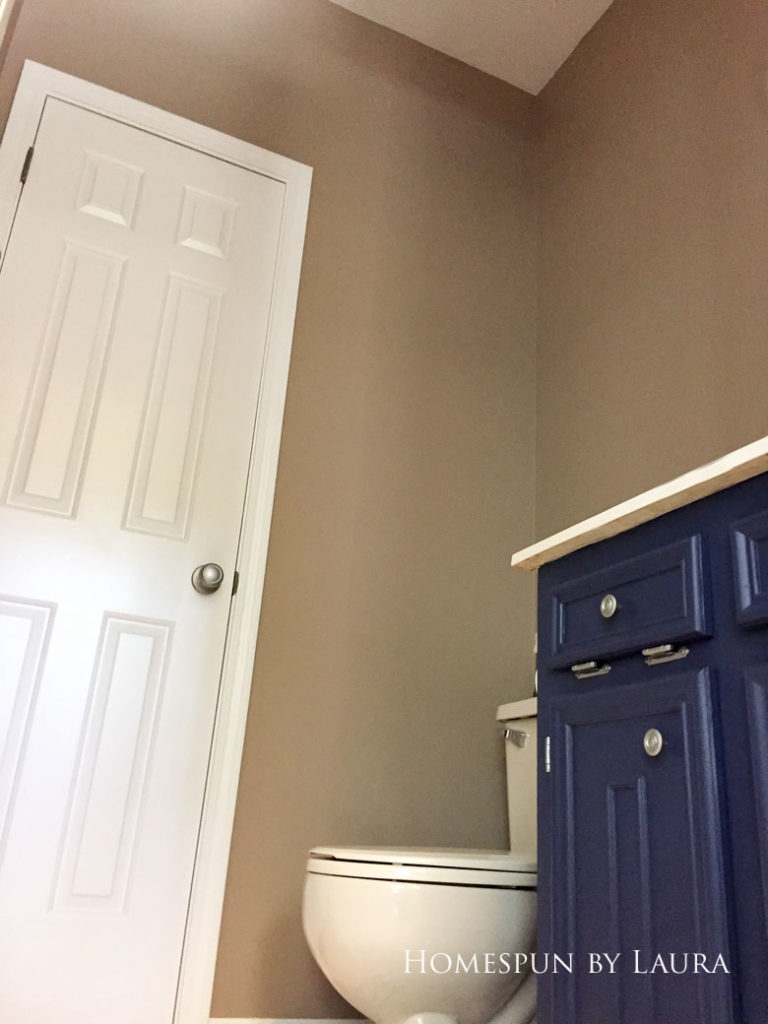 $75 DIY Powder Room (and Pantry!) Update: One Room Challenge Week 3 | Homespun by Laura | Transforming a half bathroom from floor to ceiling with paint and persistence