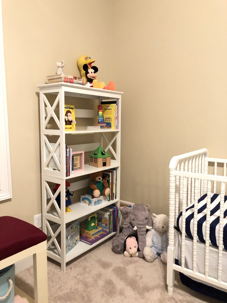 Vintage Toy Neutral nursery - the reveal - Fall 2018 One Room Challenge - using old toys and books from parents' childhoods to decorate baby bedroom